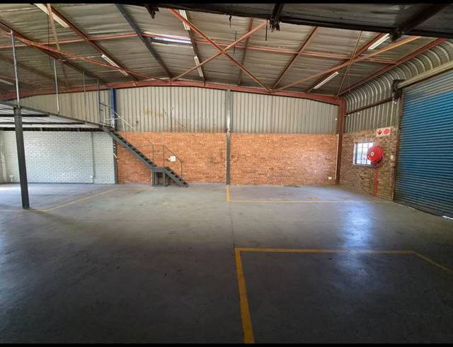 263M² WAREHOUSE TO LET IN WADEVILLE